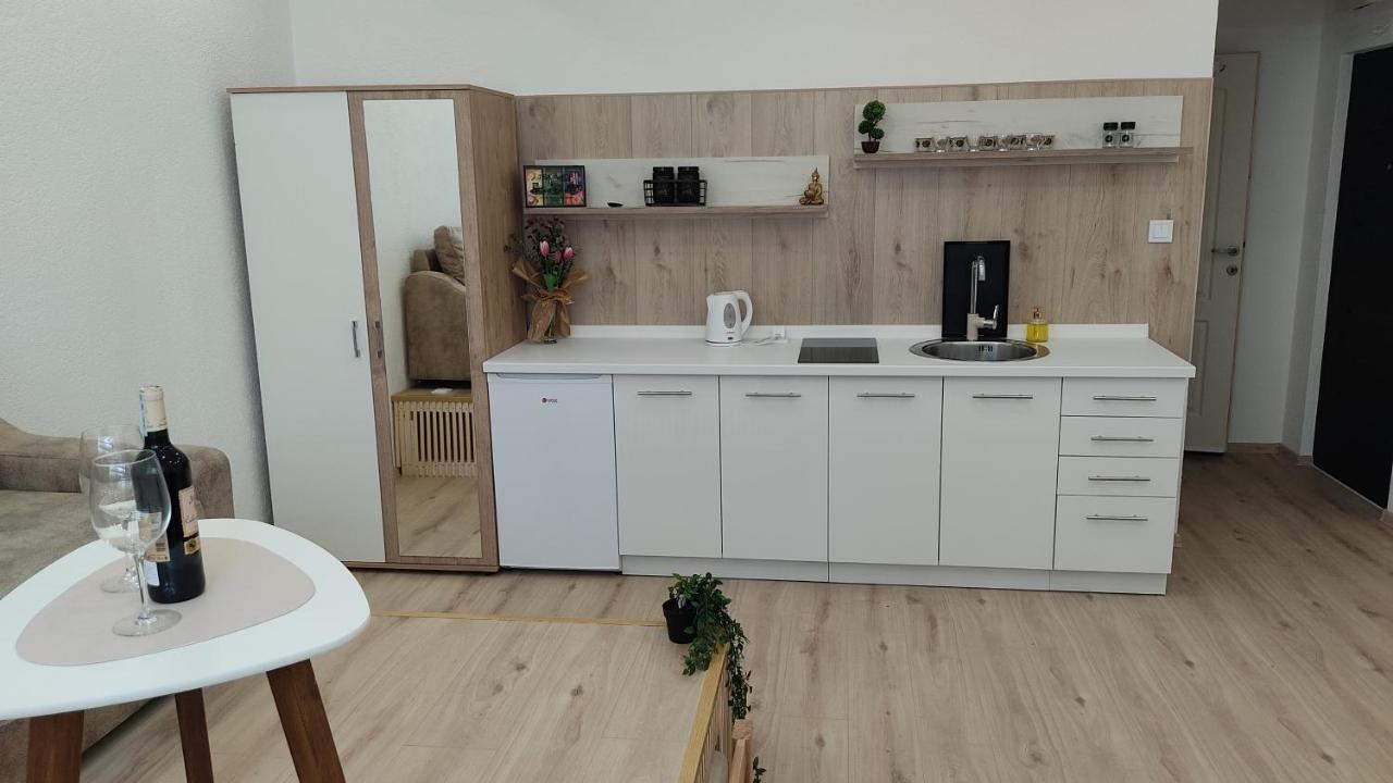 Studio Apartment - A Bit Of Joy SJJ Exterior foto